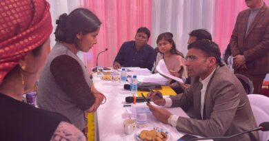 प्रशासन जनता के द्वार-  मौके पर जनमानस की समस्या का समाधान