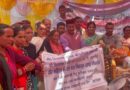 विधायक ने विधायक निधि से विकास खण्ड नौगांव के 28 ग्राम पंचायतों की महिला मंगल दलों को सामग्री की वितरण