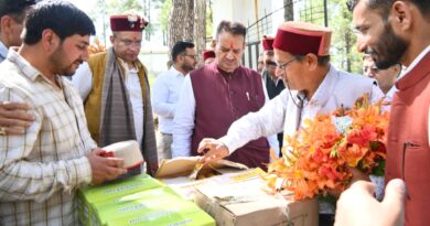 कृषि मंत्री गणेश जोशी ने जरमोला राजकीय उद्यान किया स्थलीय निरीक्षण