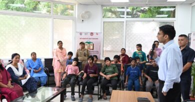 जो नियम कानून नैतिकता से बाहर उन पर प्रशासन जल्द करेगा प्रहार – डीएम