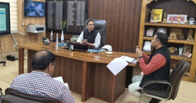 मशरूम उत्पादन से मजबूत होगी किसानों की आर्थिकी –  जिलाधिकारी