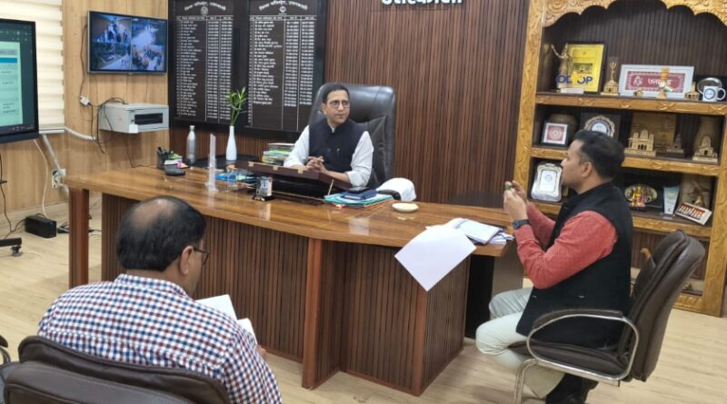 मशरूम उत्पादन से मजबूत होगी किसानों की आर्थिकी –  जिलाधिकारी