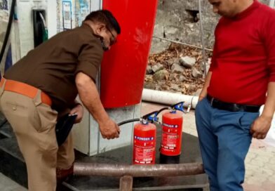 अग्नि सुरक्षा को लेकर फायर सर्विस उत्तरकाशी द्वारा किया गया गैस गोदाम व पेट्रोल पम्पों निरीक्षण