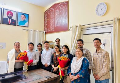 सहायक निदेशक /जिला सूचनाधिकारी बद्री नेगी का हुआ स्थानांतरण ,प्रियंका जोशी ने ग्रहण किया कार्यभार