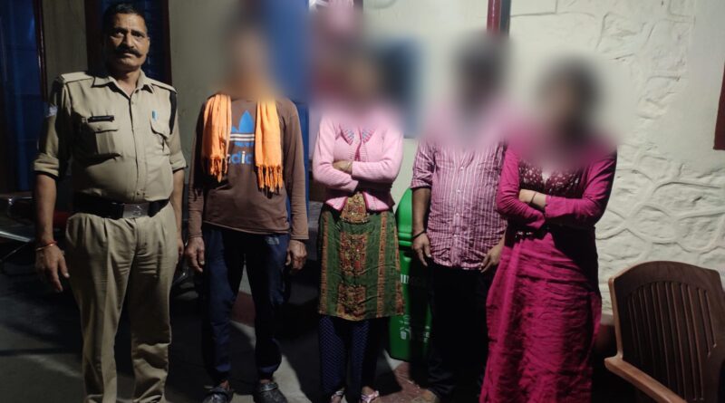 डुण्डा पुलिस की तत्परता से लापता दो नाबालिग बालिकाएं सकुशल बरामद