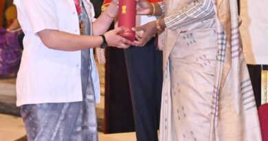 उत्तरकाशी नौगांव की बेटी को  राष्ट्रपति भवन में किया गया सम्मानित,डीएम ने दी बधाई