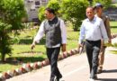 पर्यावरण संरक्षण और प्रधानमंत्री नरेंद्र मोदी की ईंधन बचाव अपील पर जिलाधिकारी पैदल पहुंचे अपने कार्यालय