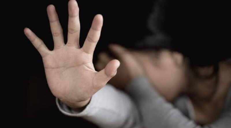 नाबालिगा के अपह्रण तथा दुष्कर्म के आरोपी युवक को  पुलिस द्वारा गिरफ्तार कर भेजा गया जेल