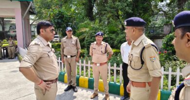 राष्ट्रीय परीक्षा एजेंसी द्वारा आयोजित (NEET) की परीक्षा को दून पुलिस ने सुरक्षा के साथ सकुशल कराया सम्पन्न
