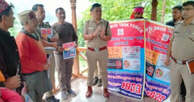 नशा मुक्त समाज के निर्माण के लिए उत्तरकाशी पुलिस चला रही है जनजागरूकता अभियान