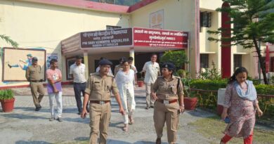 एसपी द्वारा प्रशासनिक अधिकारियों के साथ परीक्षा केंद्र का संयुक्त निरीक्षण कर सुरक्षा व्यवस्थाओं का लिया जायजा
