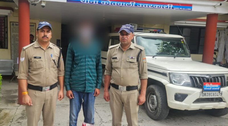 पुलिस द्वारा 24 घंटे के भीतर किया गया चोरी का खुलासा, घटना में सलिंप्त 1 अभियुक्त गिरफ्तार