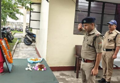 श्रीदेव सुमन जी के बलिदान दिवस पर उत्तरकाशी पुलिस द्वारा श्रद्धांजलि अर्पित की गयी