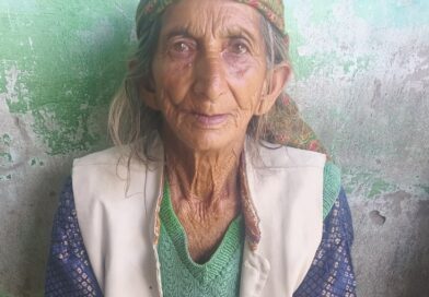 पुरोला के घुंडाड़ा गांव की वृद्ध महिला आज भी सरकारी योजनाओं से वंचित