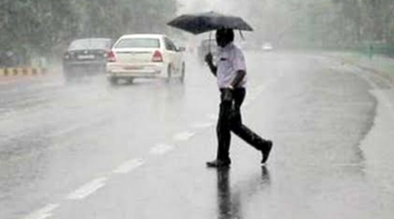 मौसम विभाग के पूर्वानुमान से आज भारी बारिश होने से इन जनपदों में स्कूलों की हुई छुट्टी
