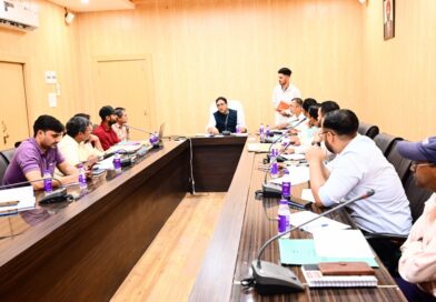 जिलाधिकारी की अध्यक्षता में पर्यटन एवं स्वरोजगार योजनाओं की जिला स्तरीय चयन समिति की बैठक आयोजित प्राप्त आवेदनों की हुई समीक्षा