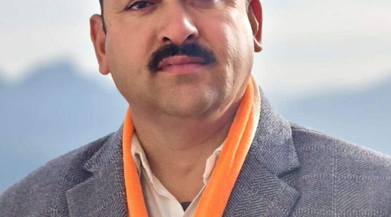 टिहरी मेडिकल कॉलेज की स्वीकृति पर खरे नहीं उतरे किशोर उपाध्याय, जनता से माफी मांगें -राकेश राणा