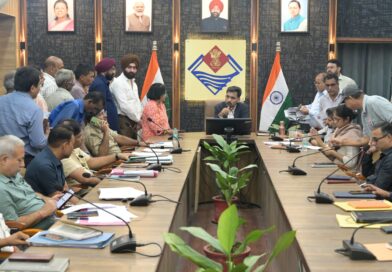 अतिक्रमण, अवैध फैक्ट्री और आपदा कार्यों में अनियमितता पर डीएम सख्त, अधिकारियों को दिए जांच के निर्देश