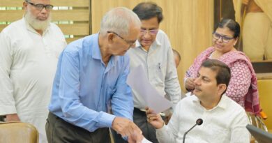 सरकारी भूमि पर कब्जे और प्लॉटिंग की शिकायत पर जांच के निर्देश जन समाधान दिवस में 137 से अधिक फरियाद