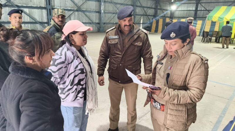 ऑडेन कोल (Auden’s Col) क्षेत्र से फंसे सभी 29 ट्रैकर्स का सफलतापूर्वक किया हेली रेस्क्यू